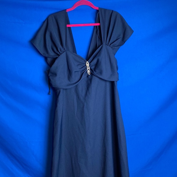 Women’s Evening Gown plus sized - Picture 1 of 9